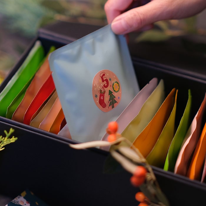 « CALENDRIER DE L'AVENT 2025 » - au cœur des grands crus du thé – Image 2